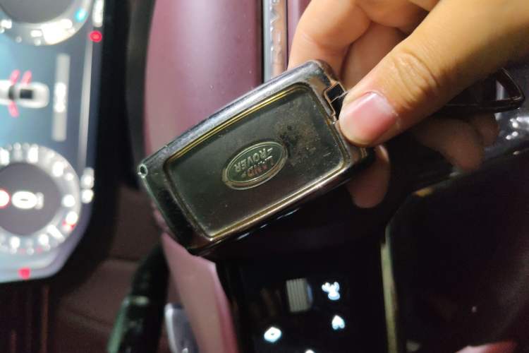 Used Land Rover Range Sport 2023 400PS Dynamic SE Vehicle Key