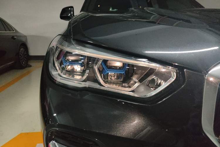 Used BMW X5 2022 Restyled xDrive 40Li M Sport Package
