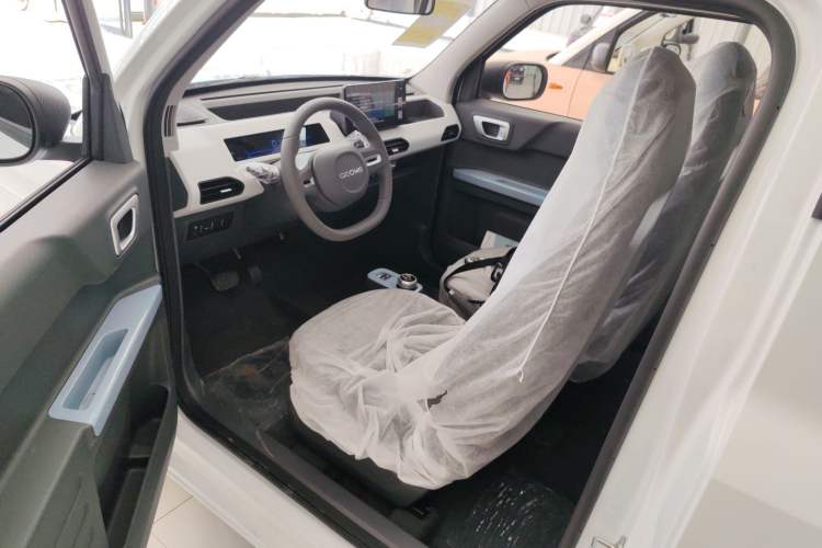 Used Geely Galaxy Panda 2024 Panda Mini 200km Endurance Bear