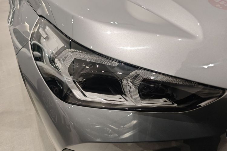 Used BMW X1 2023 xDrive25Li X Design Package Right Front Headlight