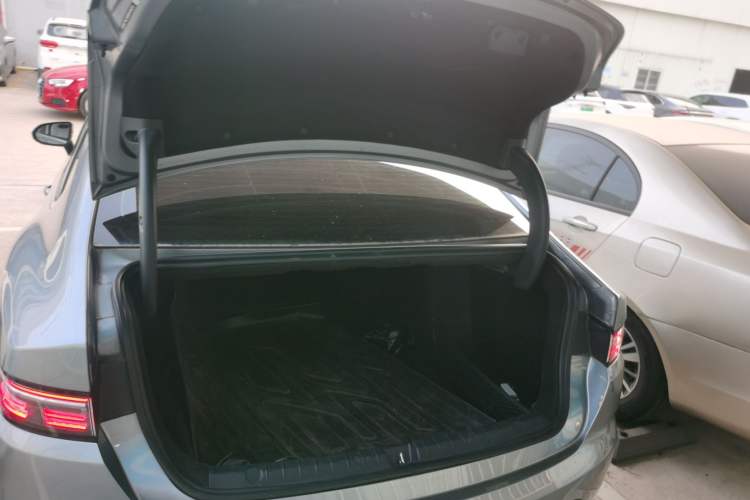 Used BYD Destroyer 05 2024 HONOR Edition DM-i 55KM Luxury Model
