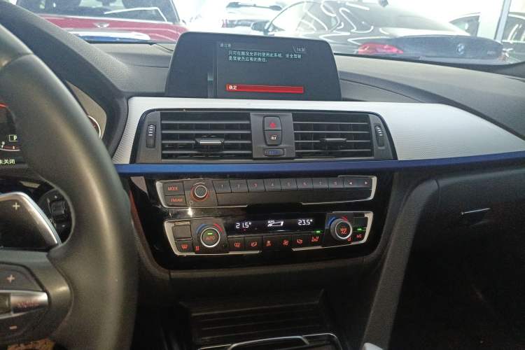 Used BMW 4 Series 2017 425i M Sport Package Audio And AC Panel