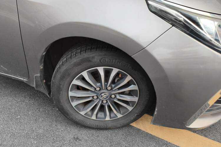 Used Toyota Corolla 2018 1.2T S-CVT GL Smart Enjoyment Version Right Front Wheel Hub