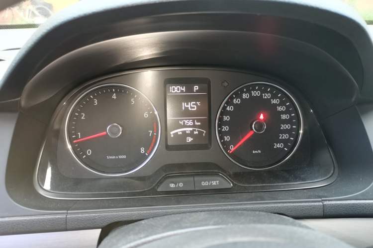 Used Volkswagen Lavida 2013 Revised Version 1.4 TSI DSG Comfort Edition Instrument Cluster