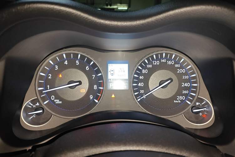 Used Infiniti Q70 2015 Q70L 2.5L Elite Edition
