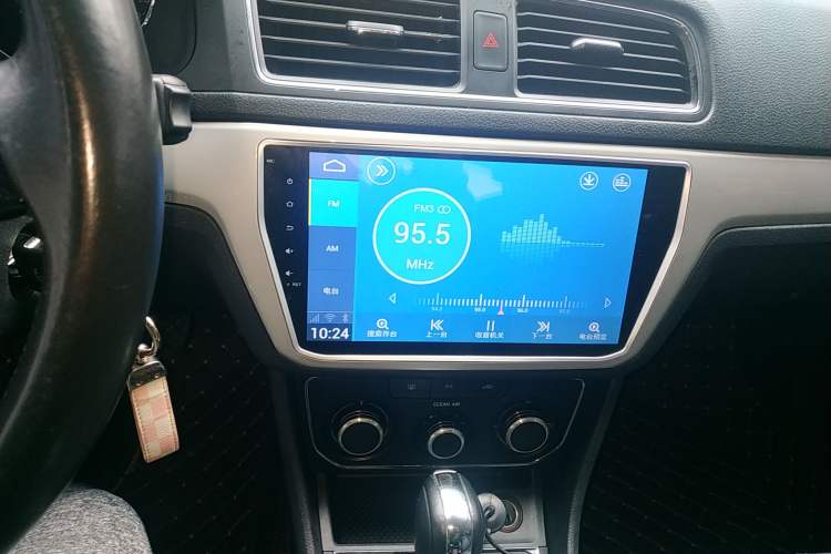 Used Volkswagen Lavida 2015 1.6L Automatic Comfort Edition