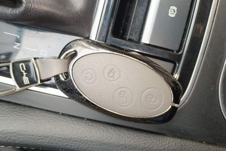 Used BYD Song MAX 2017 1.5T Automatic Smart Connect Luxury 7-Seater
