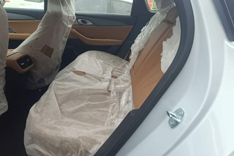 Used Geely Galaxy A7 2025 Model EM-i 150km Prestige Edition
