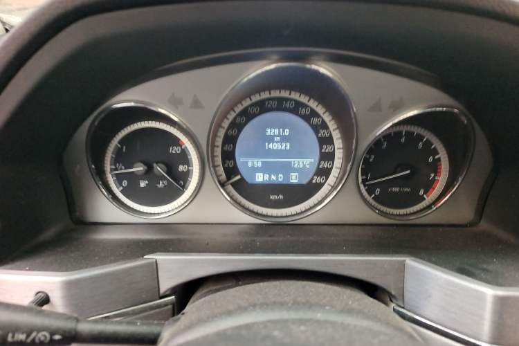 Used Mercedes-Benz GLK-Class 2013 GLK 300 4MATIC Fashion Model