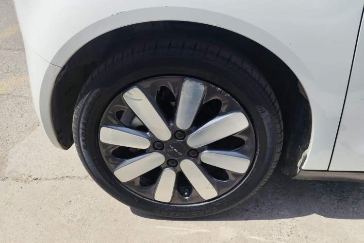 Used ORA Black Cat 2019 351 km Family Edition