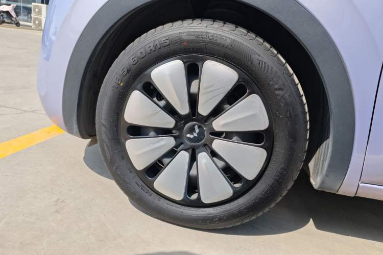 Used Wuling Bingo 2025 410 km Lingxi Deluxe Edition
