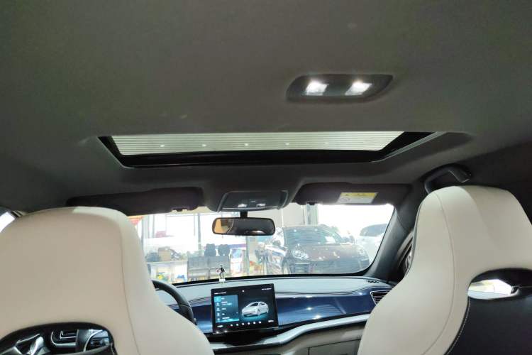 Used BYD Qin PLUS 2021 EV 500KM Luxury Model
