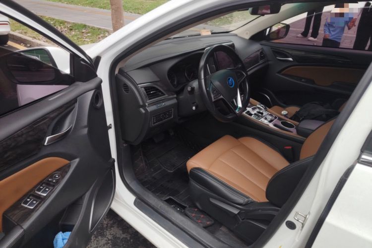 Used BYD Qin New Energy 2017 1.5T Luxury Model Driver Seat