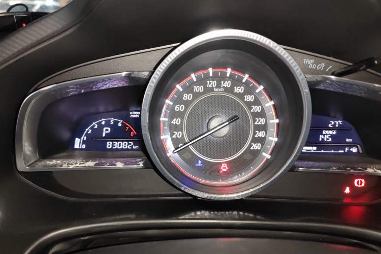 Used Mazda 3 Axela 2016 Sedan 1.5L Automatic Comfort Model