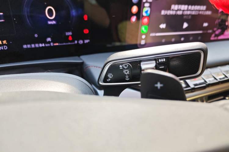 Used Lincoln Z 2025 2.0T Prestige Edition Gear Lever