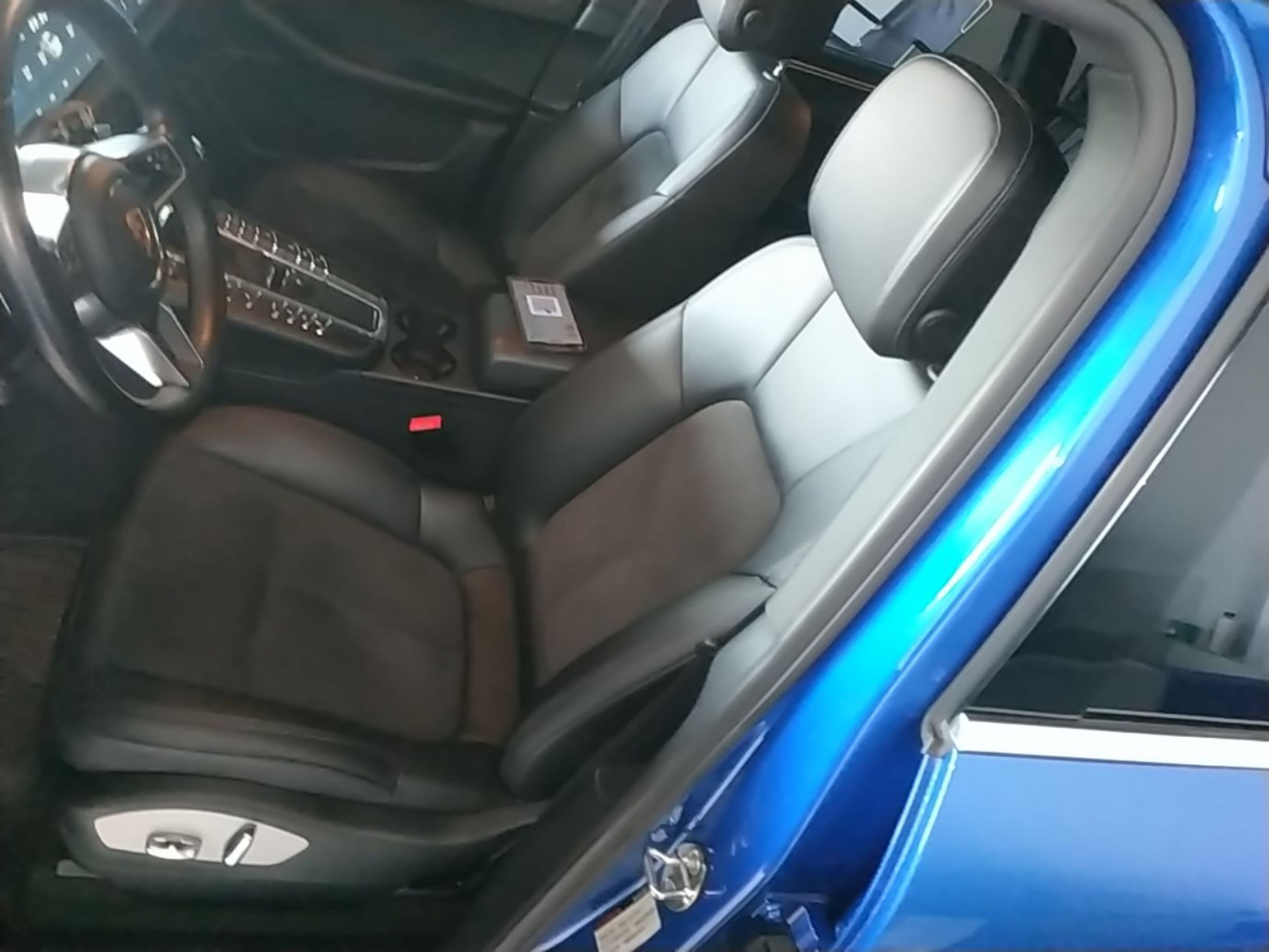 A primeira fila do carro