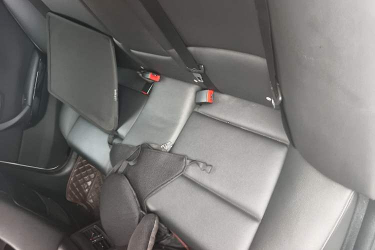Used BMW 3 Series 2012 318i Leading Model
