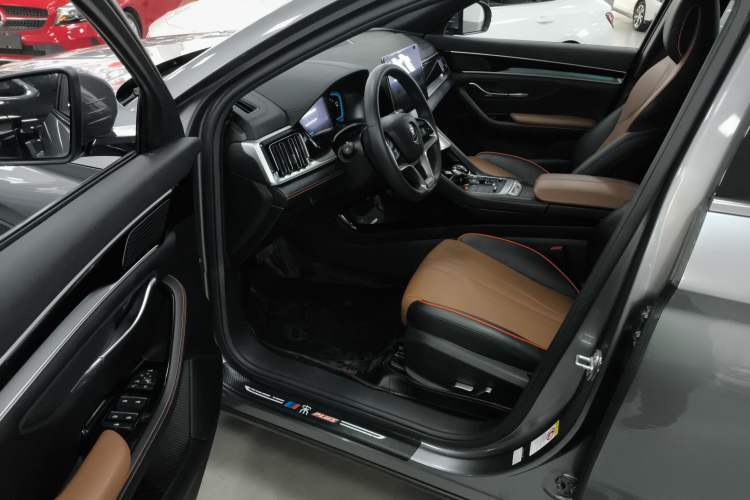 Used BYD Song PLUS 2020 1.5T Automatic Prestige Version Driver Seat