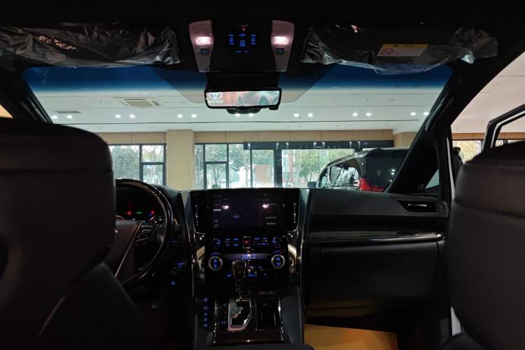 Used Toyota Alphard 2023 Dual-Motor 2.5L Premium Golden Edition