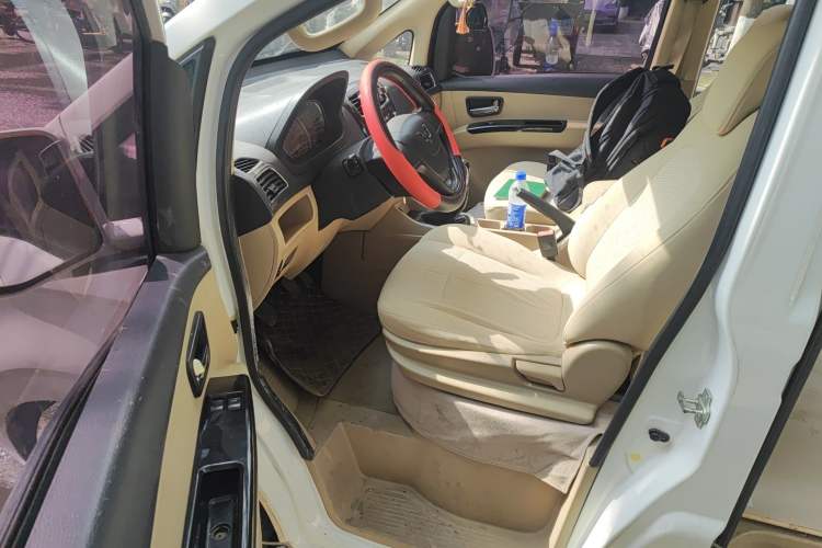 Used Wuling Zhengcheng 2015 1.8L Luxury Model LJ479QE2
