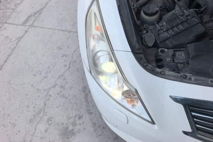 Used Infiniti G Series 2010 G25 Sedan Luxury Sport Edition Right Front Headlight