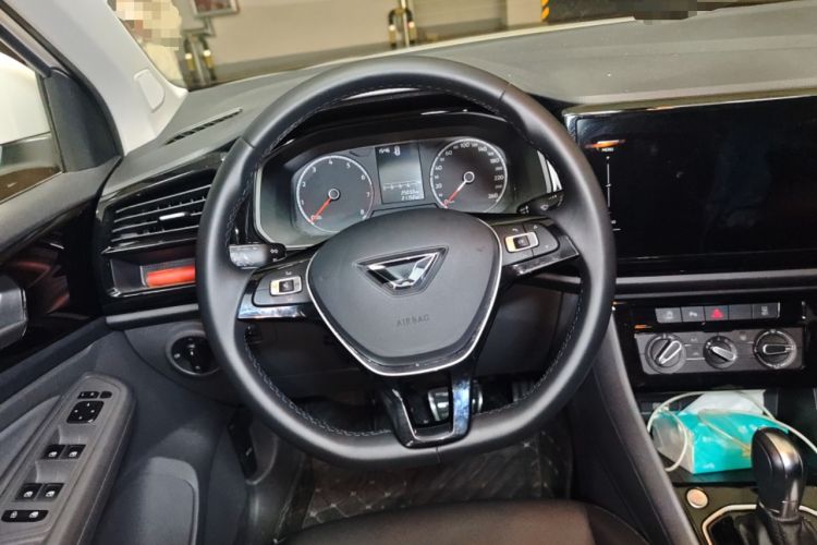 Used Jetta VS5 2019 280TSI Automatic Enjoyment Model Steering Wheel