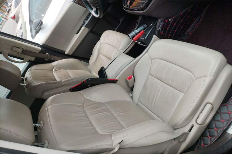 Used Honda Odyssey 2017 2.4L Luxury Edition Right Front Seat