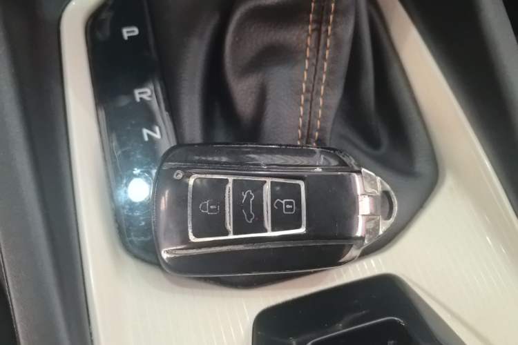 Used Dongfeng Aeolus Yixuan 2023 Mach Edition 1.5L Automatic Chasing Wind Version
