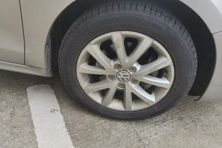 Used Volkswagen Sagitar 2012 1.4TSI Automatic Luxury Edition
