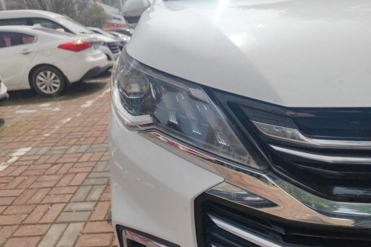 Used SAIC MAXUS G50 2019 1.5T Automatic Luxury Edition China V Standard