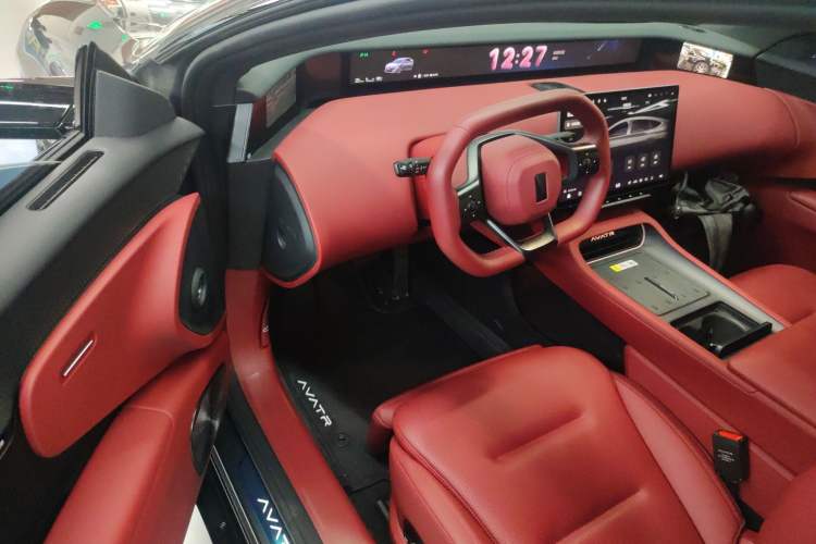 Used Avatr 12 2025 Updated Ultra All-Electric Four-Wheel Drive