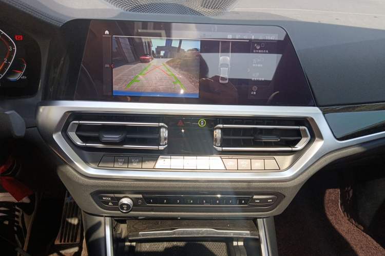 Used BMW 3 Series 2021 Second Facelift 325Li M Sport Package
