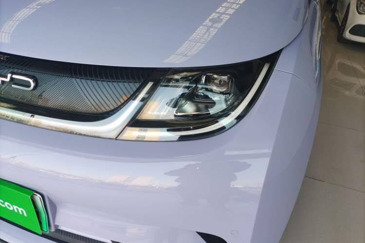 Used BYD Dolphin 2023 420 km Fashion Edition