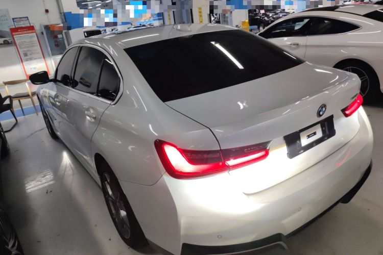 Used BMW i3 2022 eDrive 35 L
