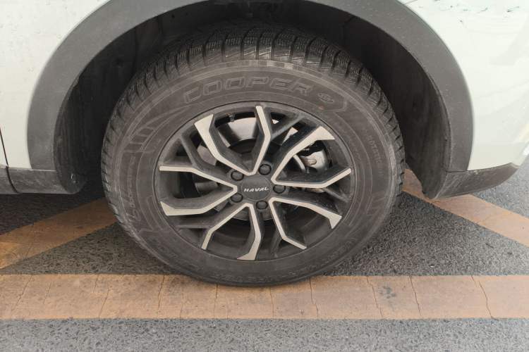 Used Haval H6 2023 National Trend Edition 1.5T Automatic Urban Version Right Front Wheel Hub