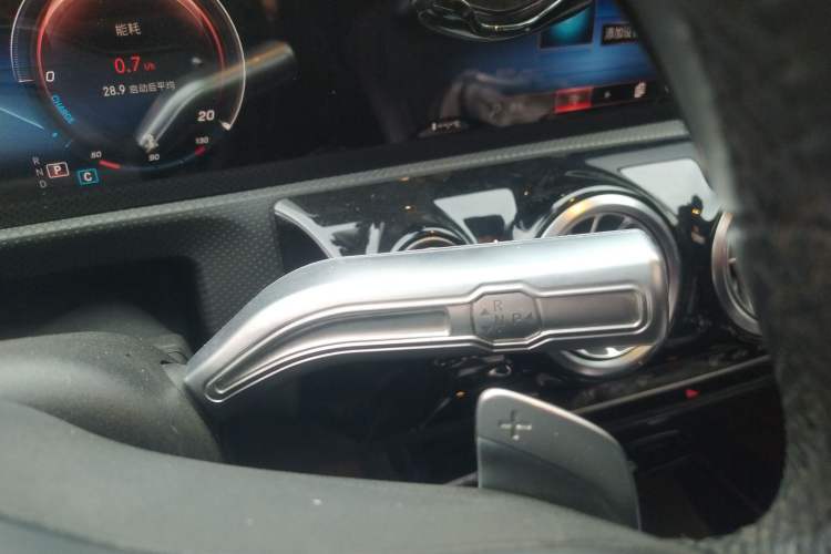 Used Mercedes-Benz A-Class 2019 A 200 L Sport Sedan First Edition Special Edition Gear Lever