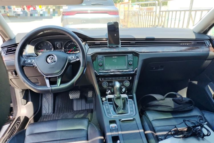 Used Volkswagen Magotan 2018 Facelift 330TSI DSG Luxury Model
