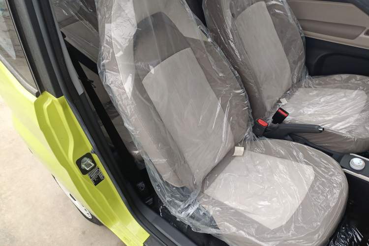 Used Chery QQ Ice Cream 2024 Edition Youth Version 205km Sundae