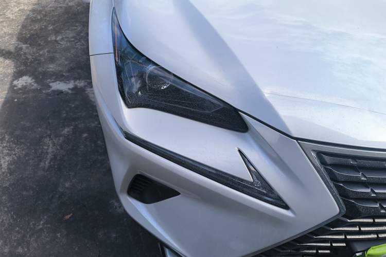 Used Lexus NX 2018 300 Front-Drive Freeline Edition Right Front Headlight
