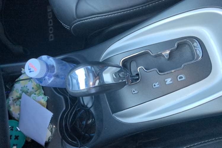 Used Dodge Journey 2013 2.4L Two-Wheel Drive Luxury Version