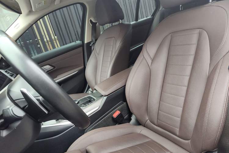 Used BMW 3 Series 2021 325i M Sport Night Edition package
