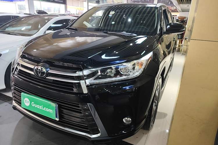 Used Toyota Highlander 2018 2.0T Four-Wheel Drive Prestige Version 7 Seats China V Emission Standard
