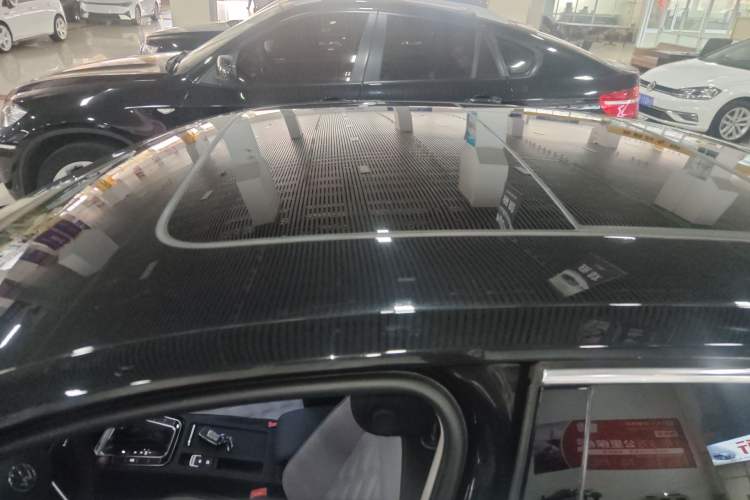 Used Volkswagen Magotan 2023 2 Million Units Limited Edition 330TSI DSG Leading Version Roof