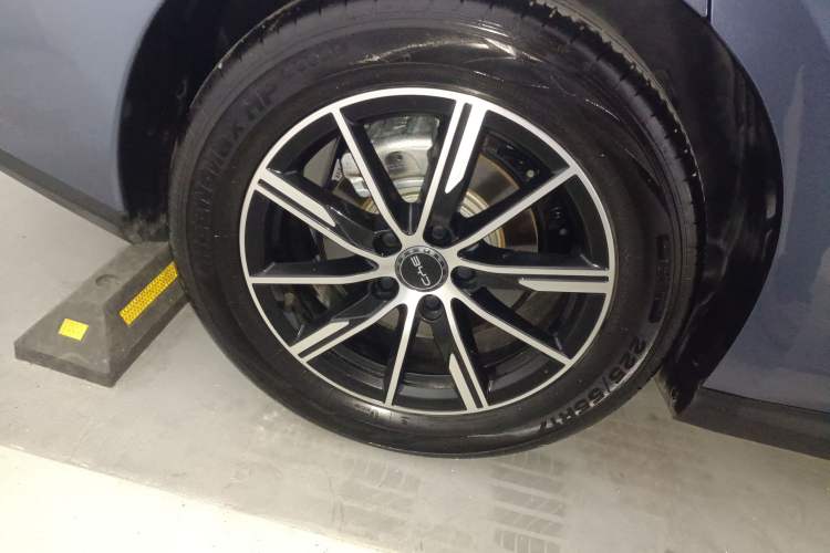 Used BYD Seal 06 New Energy 2024 DM-i 120KM Luxury Model
