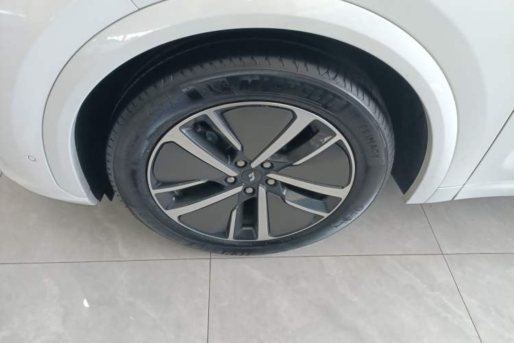 Used Li Auto L7 2024 MAX Model Left Front Wheel Hub