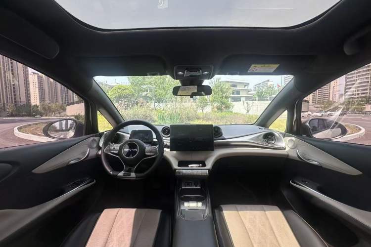 Used BYD Dolphin 2023 420 km Fashion Edition
