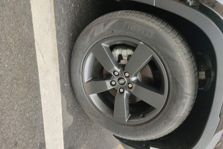 Used Land Rover Defender 2022 90 2.0T P300 Tiger-Power Ambition Edition