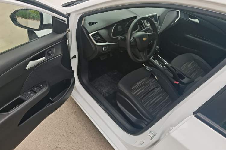 Used Chevrolet Cavalier 2018 320 Automatic Enjoyment Sunroof Edition Driver Seat