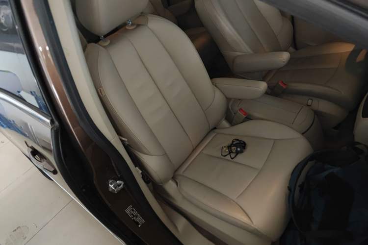 Used Buick GL8 2018 28T Luxury Model China VI Standard