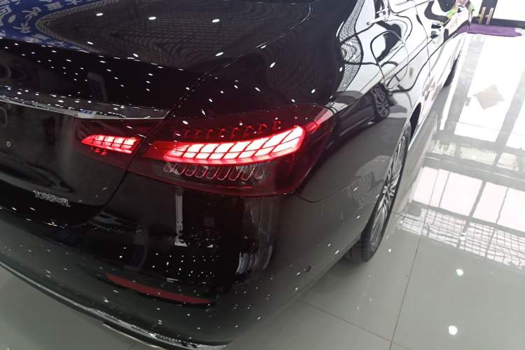 Used Mercedes-Benz E-Class 2021 Facelift E 300 L Stylish Edition
